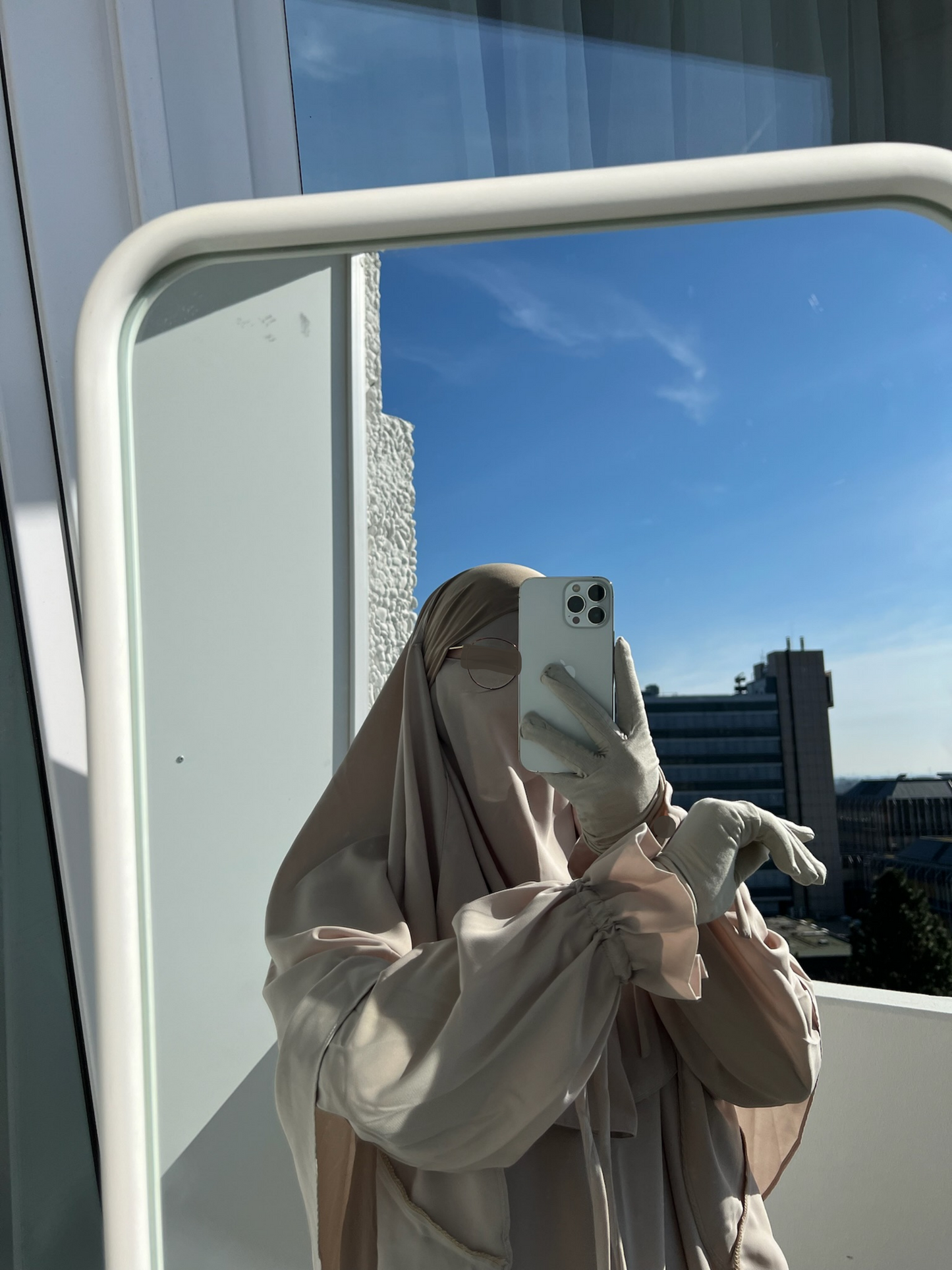 Abaya Kareema