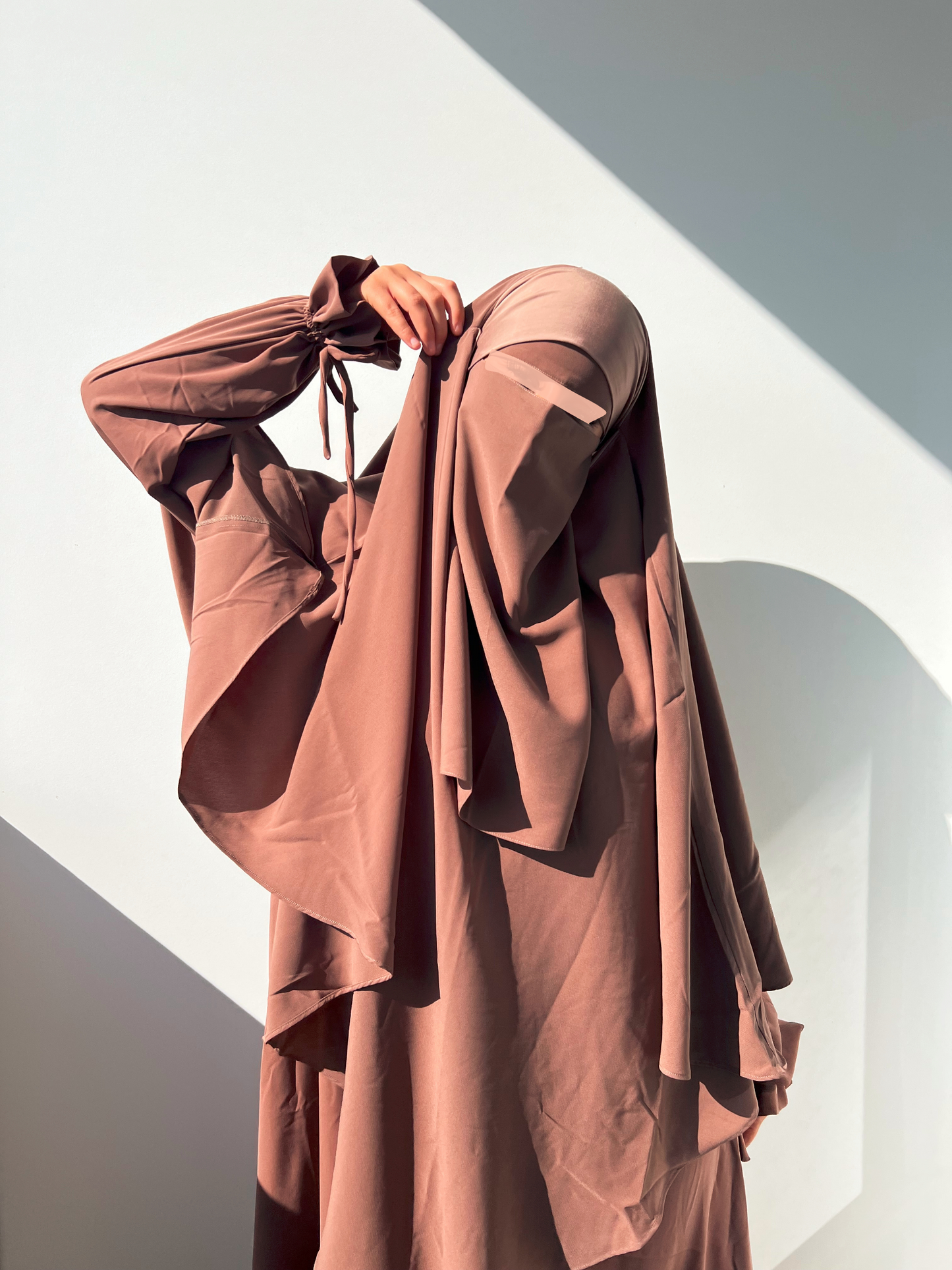 Khimar Amina