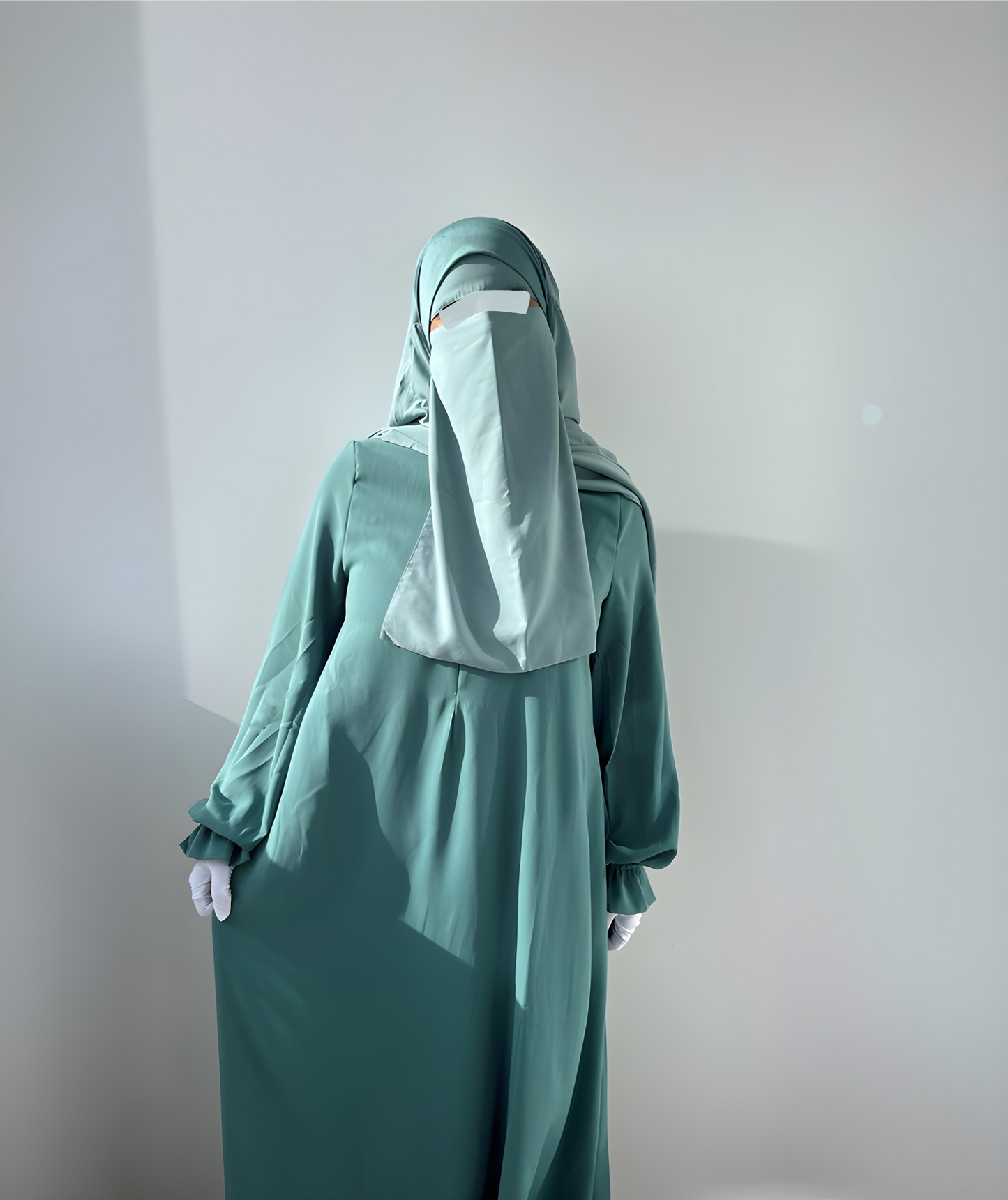 Abaya Kareema