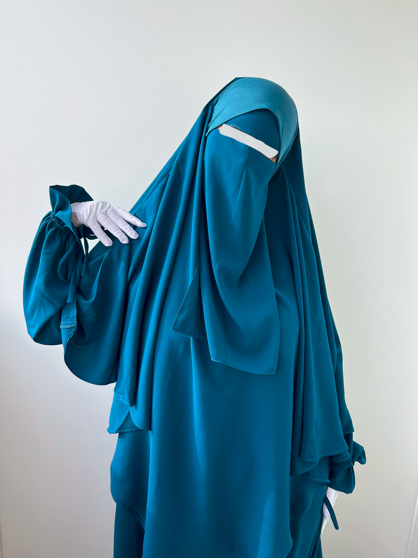 Abaya Kareema