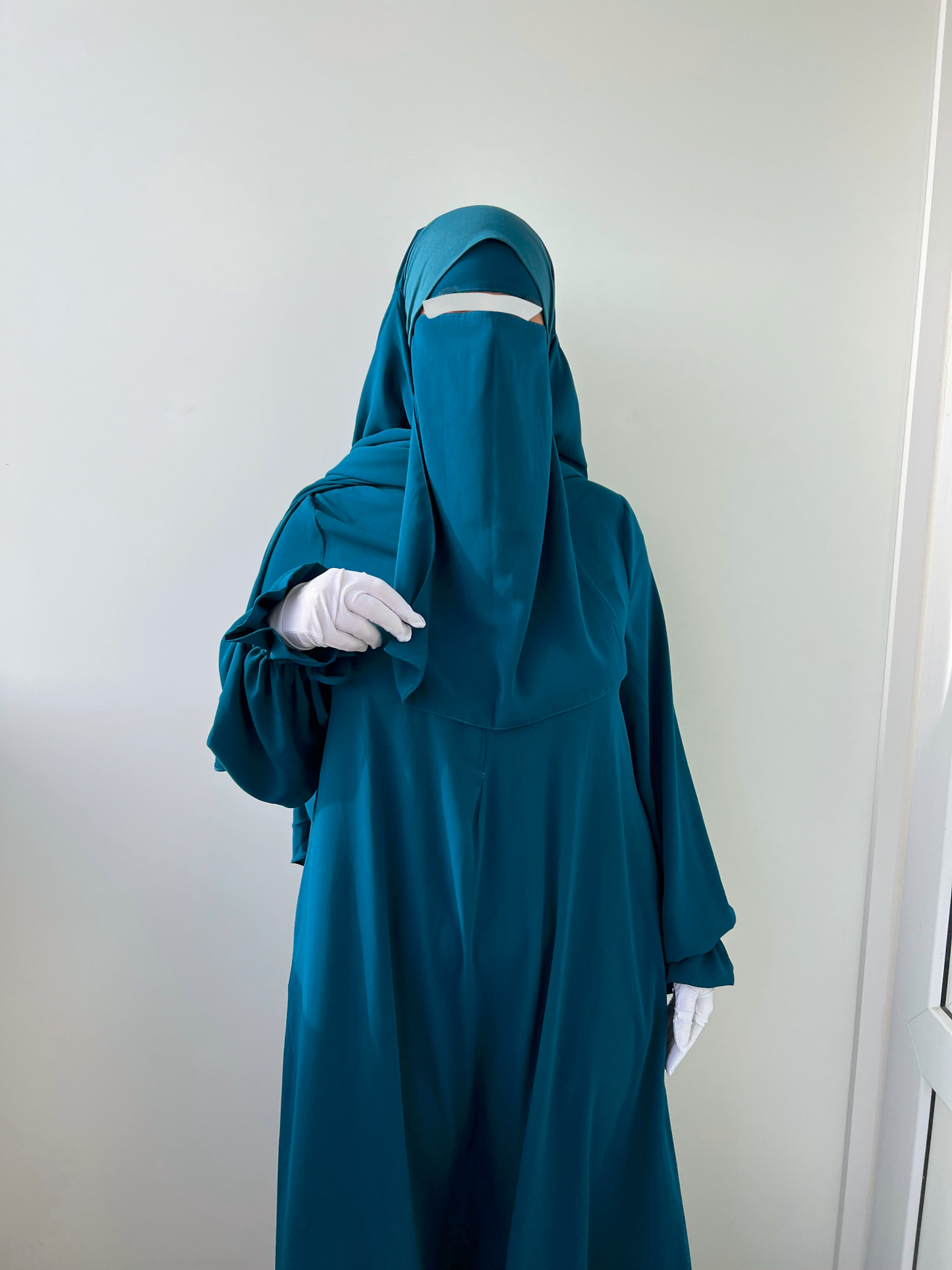Abaya Kareema