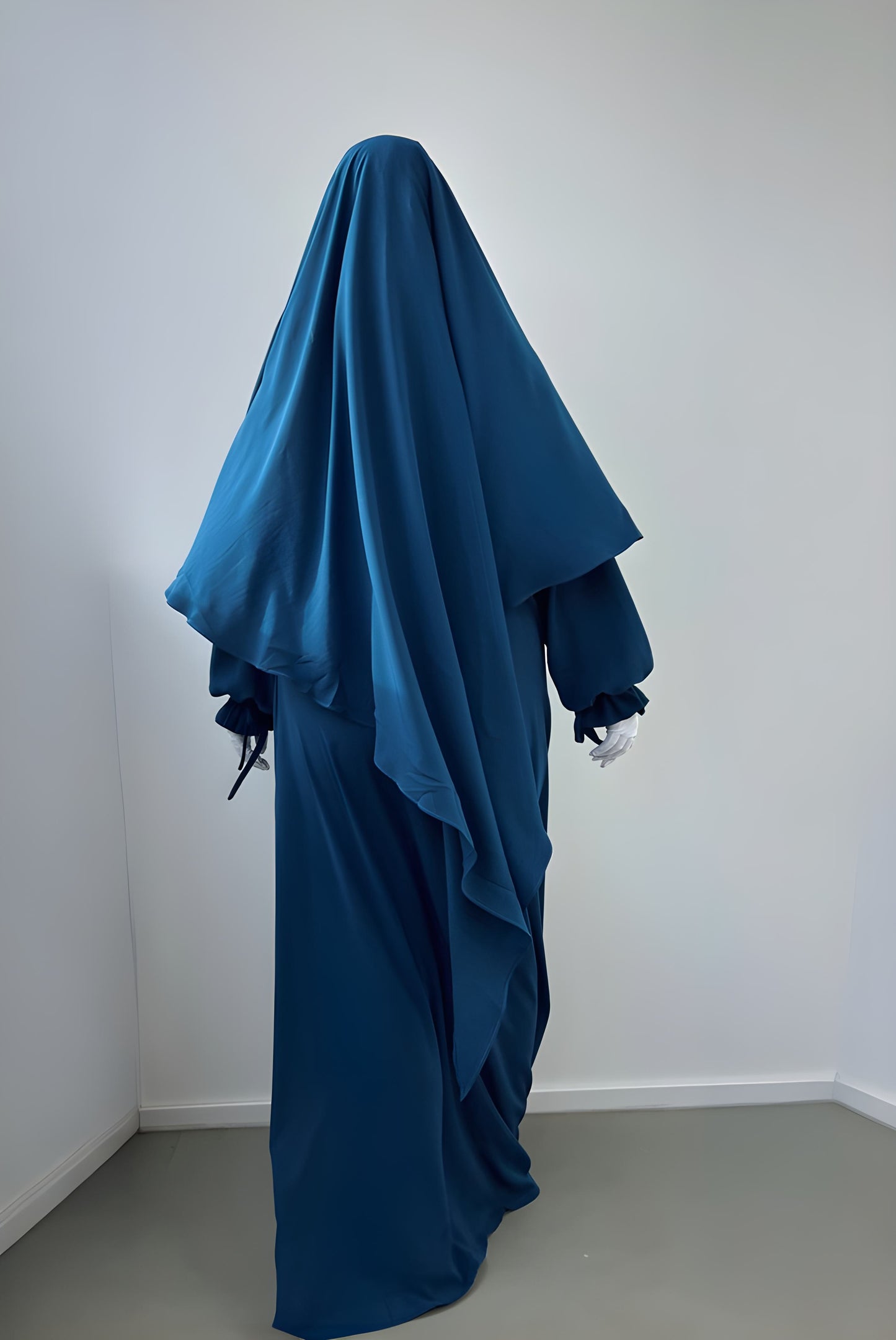 Khimar Amina Yale